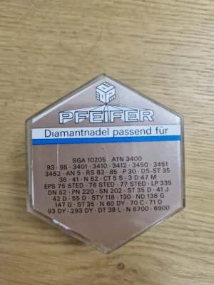 Rückseite der Verpackung mit Kompatibilitätsliste für Pfeifer Diamantnadel SGA 10205