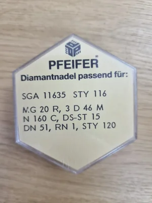 Rückseite der Pfeifer Verpackung mit Aufstellung aller kompatiblen Tonabnehmer und Nadeltypen
