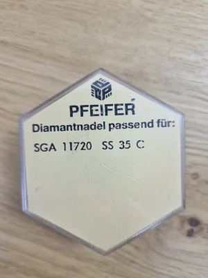 Rückseite der Pfeifer Verpackung mit Modellbezeichnung SGA 11720 SS 35 C