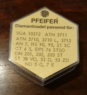 Rückseite der Verpackung der Pfeifer SGA 10212 Nadel mit aufgelisteten kompatiblen Modellen
