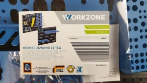 Werkzeugwand eingepackt 15-Teilig von vorne in der Nahaufnahme