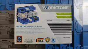 Werkzeugwand eingepackt 10-Teilig von oben nahe dran