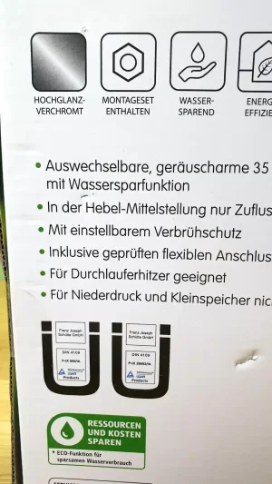 Photo der EASYHOME Spueltischarmatur verchromt von hinten ein Teil im close up