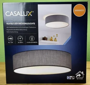 Die CASALUX Textile LED Deckenleuchte in Grau von vorne
