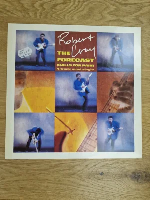 Vorderseite der Vinyl Hülle von Robert Cray - The Forecast (Calls For Pain) 4 Track Maxi Single