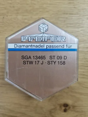Rückseite der Pfeifer Diamantnadel Verpackung mit Liste der passenden Modelle SGA 13465, ST 09 D, STW 17 J, STY 158