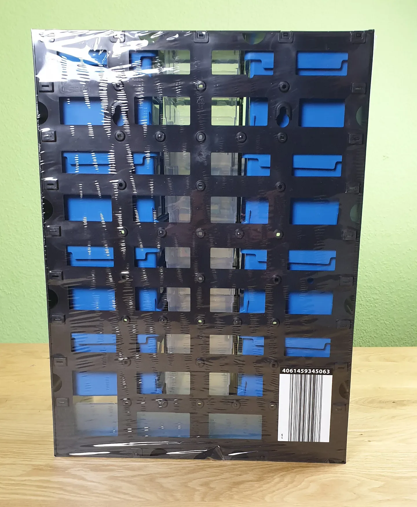 Workzone-Regal-17-hinten Produktbild vom Workzone Regal 17 von der hinten