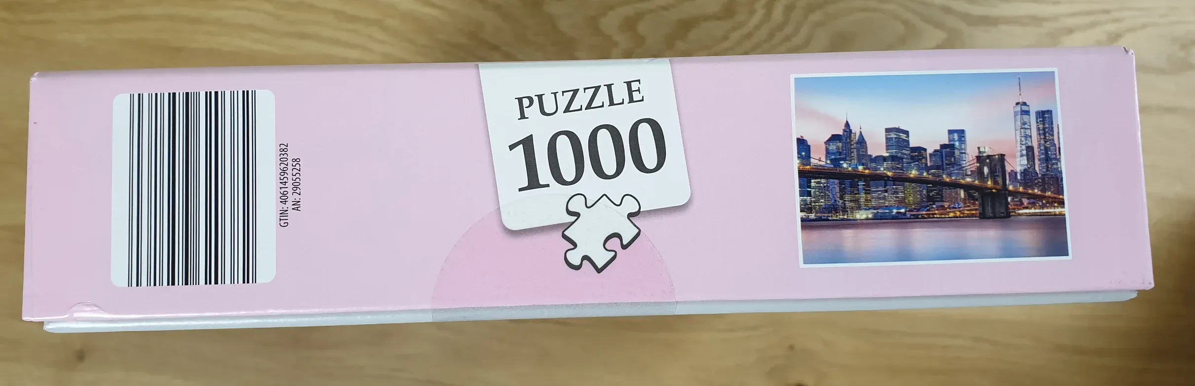 1000-Teile-Puzzle-NewYork-Seite-1 Produktbild des 1000 Teile Puzzles mit der New York Skyline von Seite 2