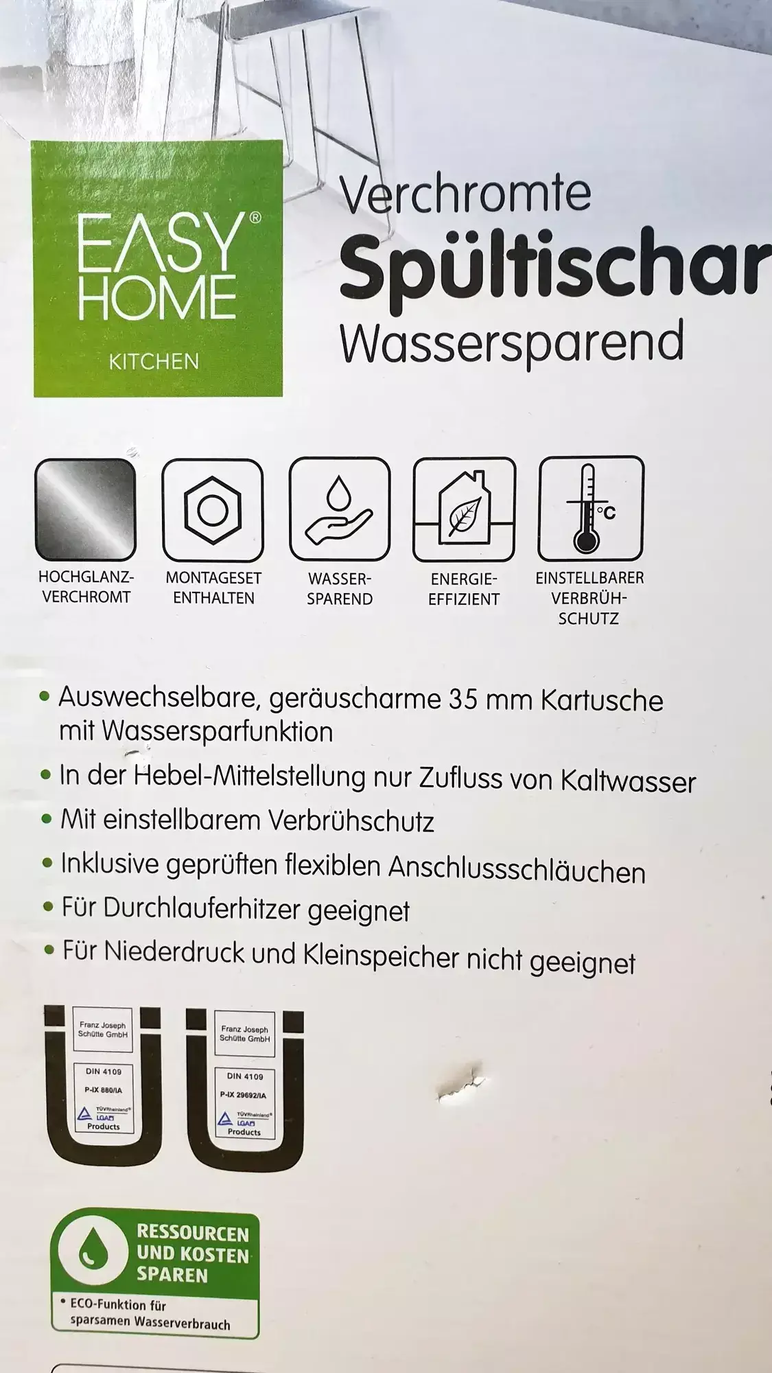 Photo der EASYHOME Spueltischarmatur verchromt von hinten ein Teil im close up
