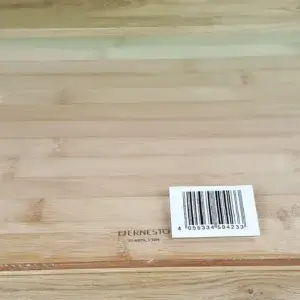 ERNESTO® Bambus-Schneidebrett mit Füßen ca. 50 x 28 x 1,5 cm