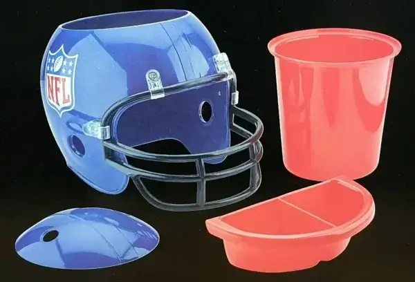 Ein Foto von einem klassischen NFL Snackhelm mit den verschiedenen Einsätzen.