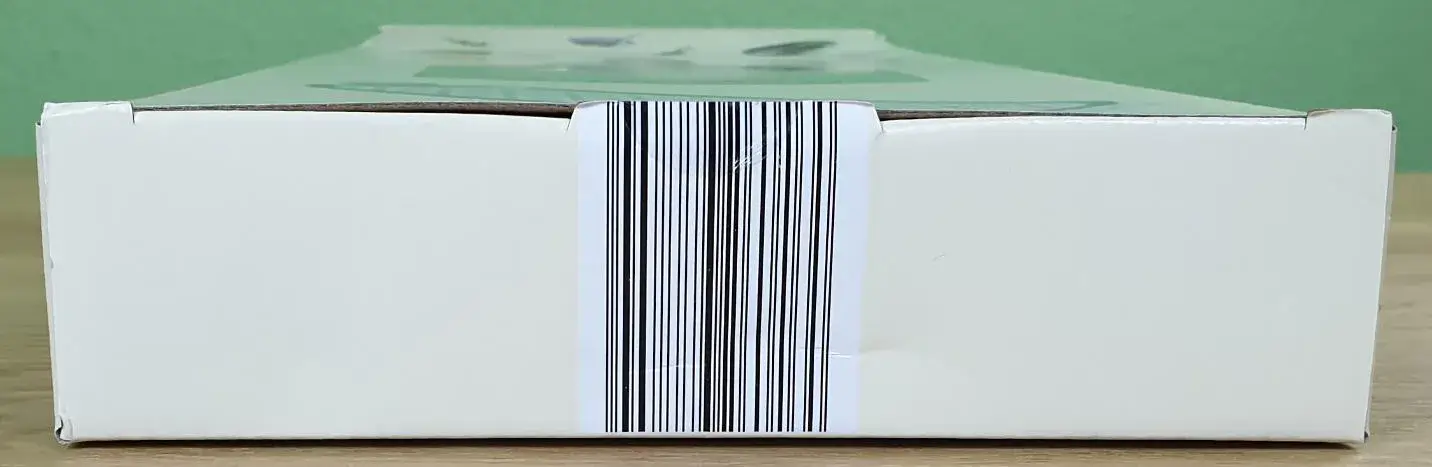 Nelson_Mueller_Grillplatte_gross_6 Grillplatte mit Holzbrett in groß von Nelson Müller in Ihrer Verpackung von unten.