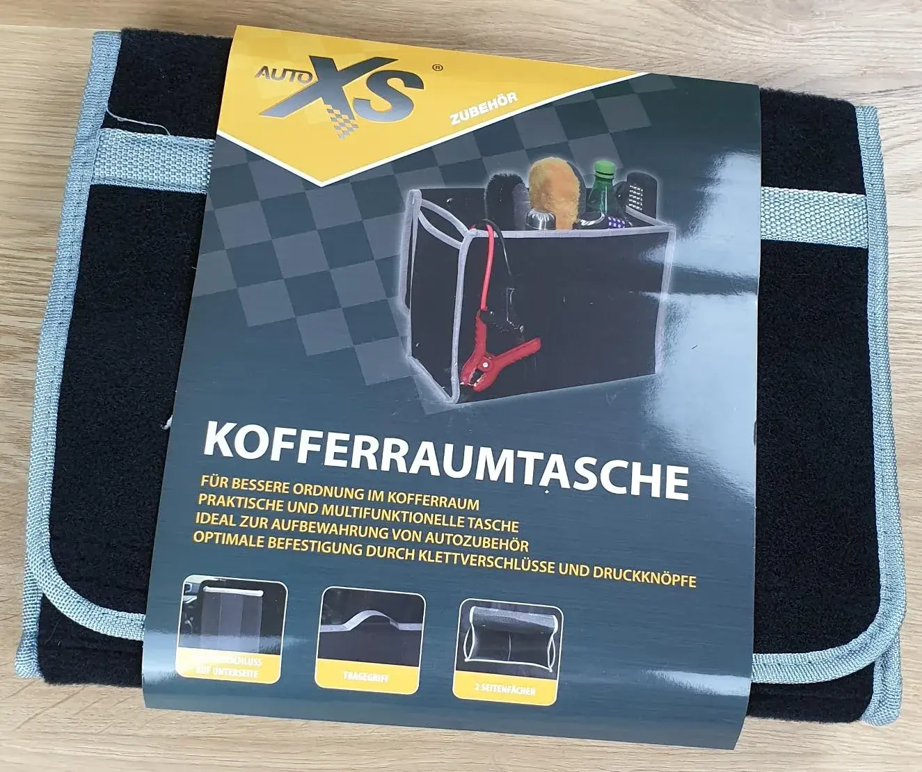 AutoXS_Kofferaumtasche_klein_2 Die AutoXS Kofferraumtasche in klein von vorne.