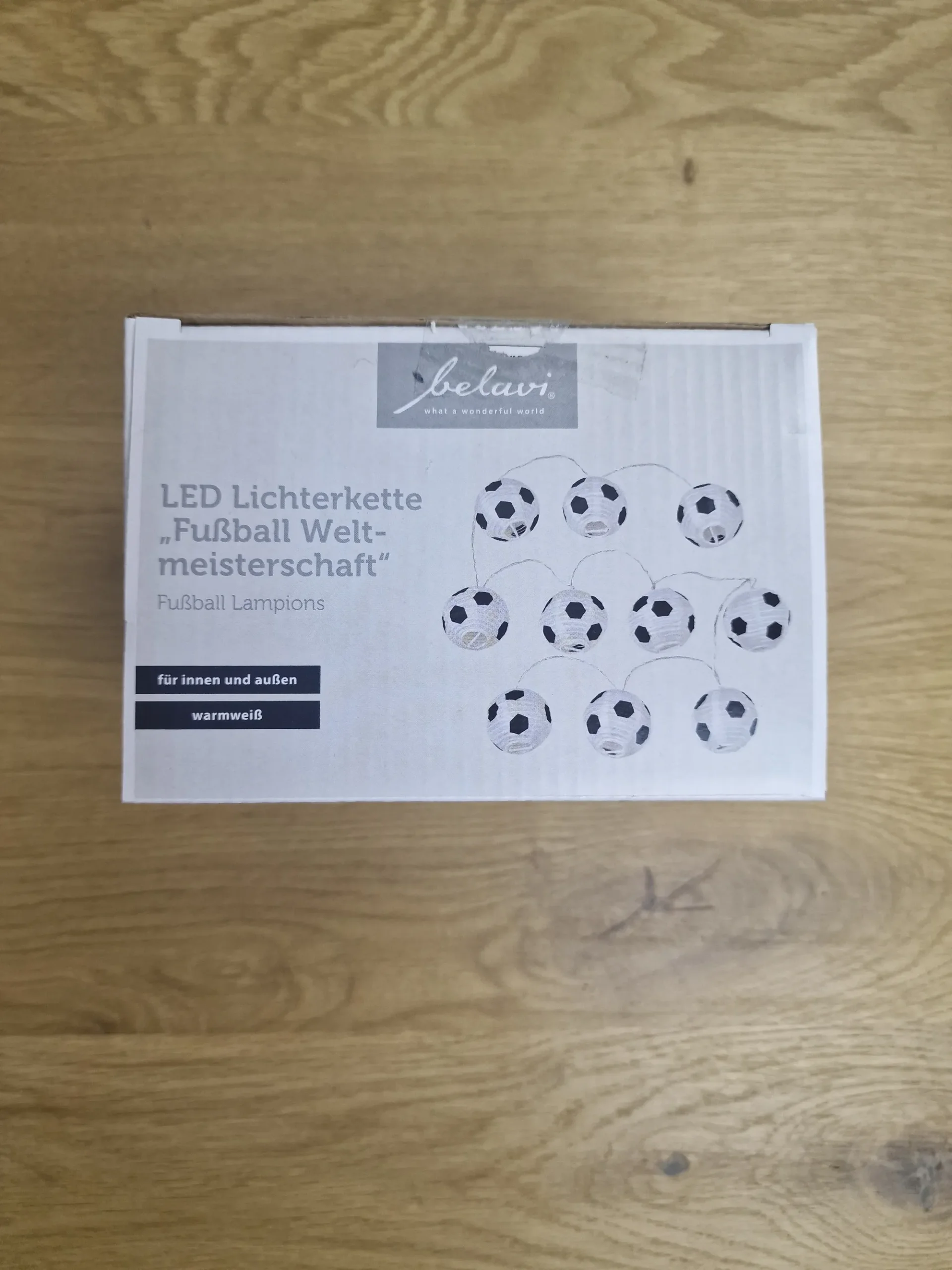Belavi LED-Lichterkette Fußball Weltmeisterschaft Verpackung Vorderseite mit Produktansicht