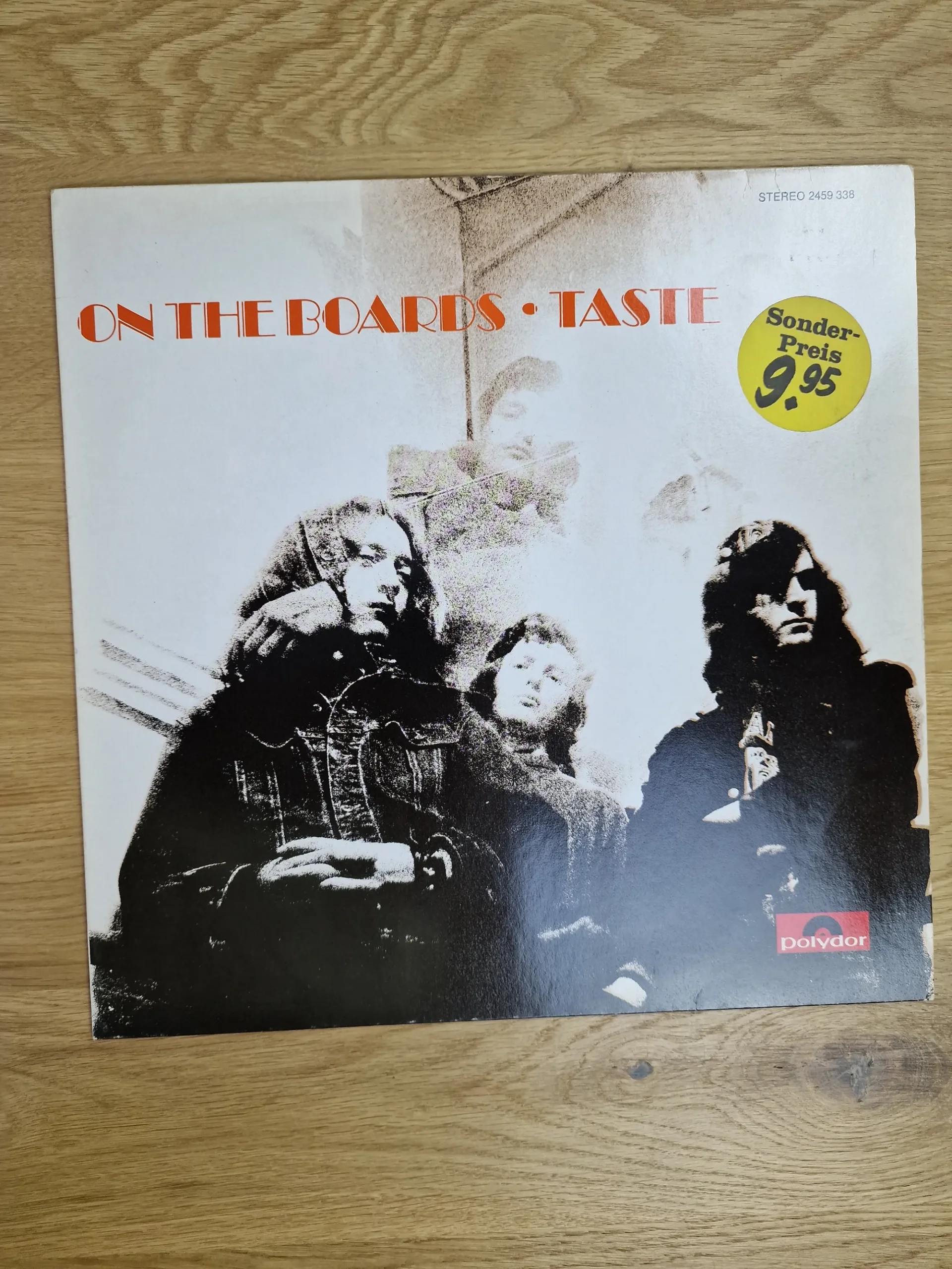 taste-on-the-boards-rory-gallagher-vinyl-lp-front Vorderseite der Vinyl LP Cover Taste On The Boards mit Rory Gallagher