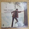 Vorderseite der Vinyl-Schallplatte Everybody Knows This Is Nowhere von Neil Young with Crazy Horse