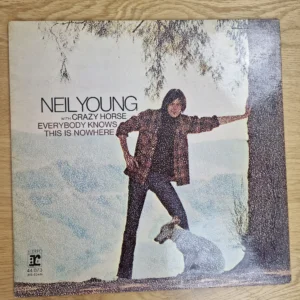 Neil Young with Crazy Horse – Everybody Knows This Is Nowhere (Vinyl LP)
