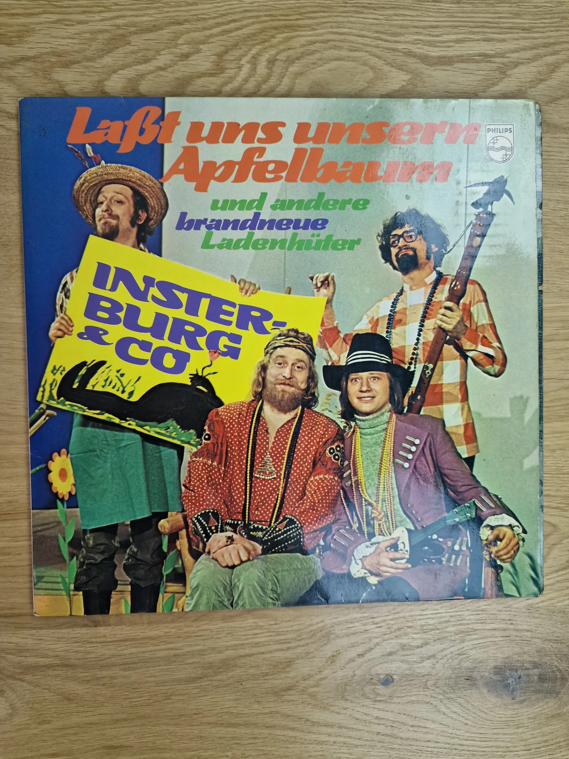 Vorderseite der Vinyl-Schallplatte Laßt uns unsern Apfelbaum von Insterburg & Co