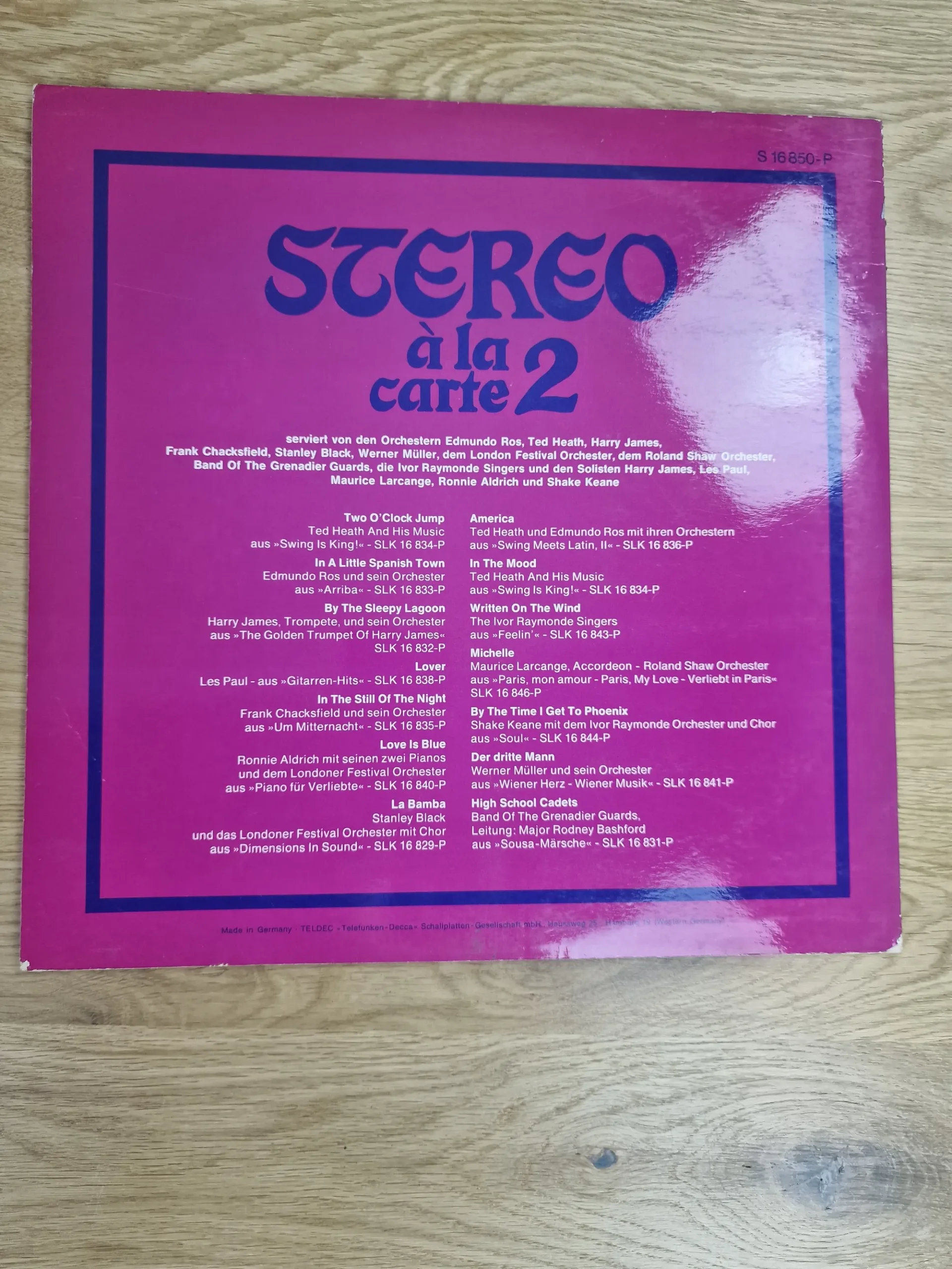 Rückseite des Covers der Vinyl LP Stereo à la Carte 2 mit vollständiger Titelliste und beteiligten Orchestern