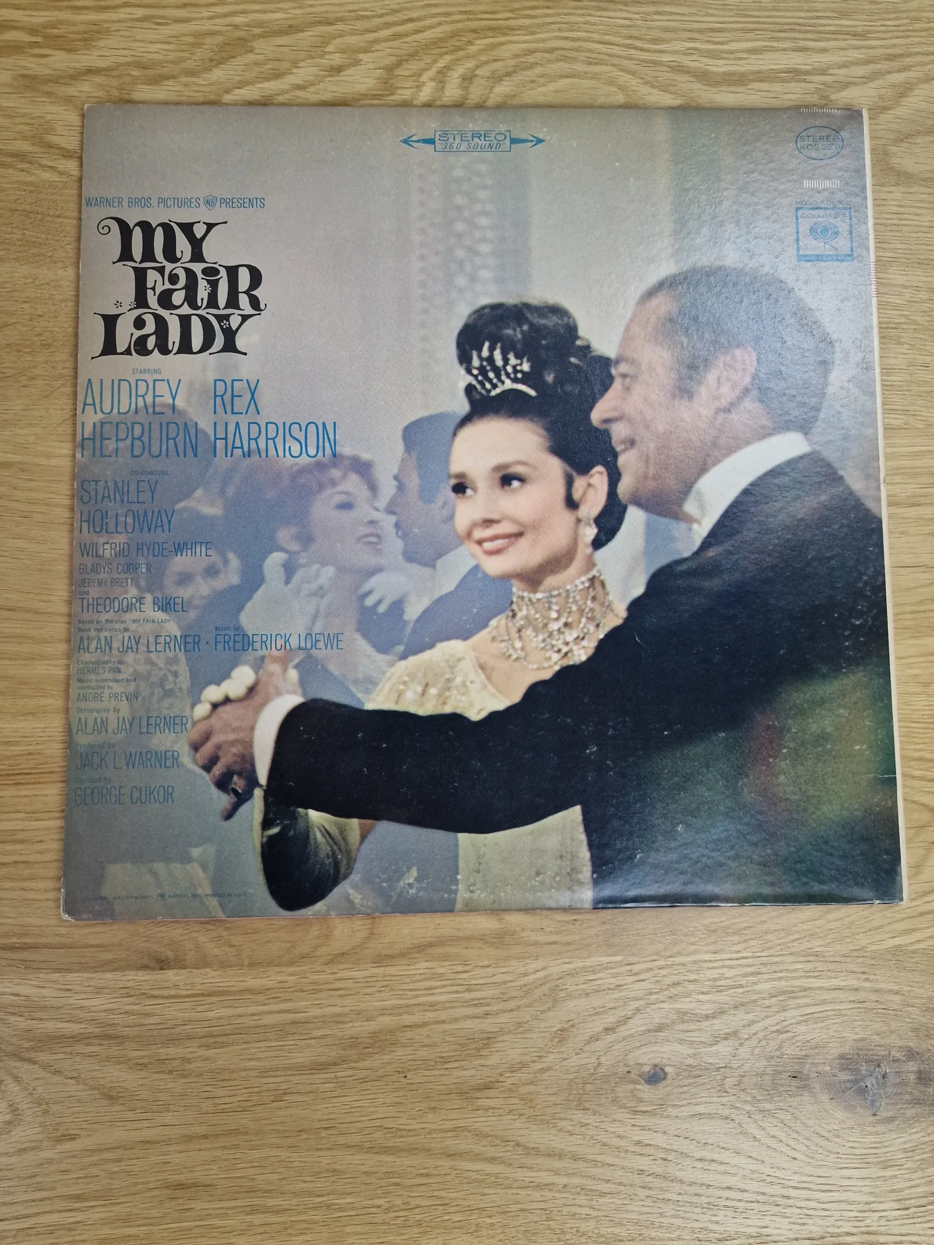 Cover-Sonderansicht der My Fair Lady Vinyl LP mit Foto von Audrey Hepburn und Rex Harrison in Abendgarderobe