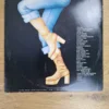 Rückseite des Vinyl-Albums Rockwork mit Auflistung aller 34 enthaltenen Rockbands und Interpreten