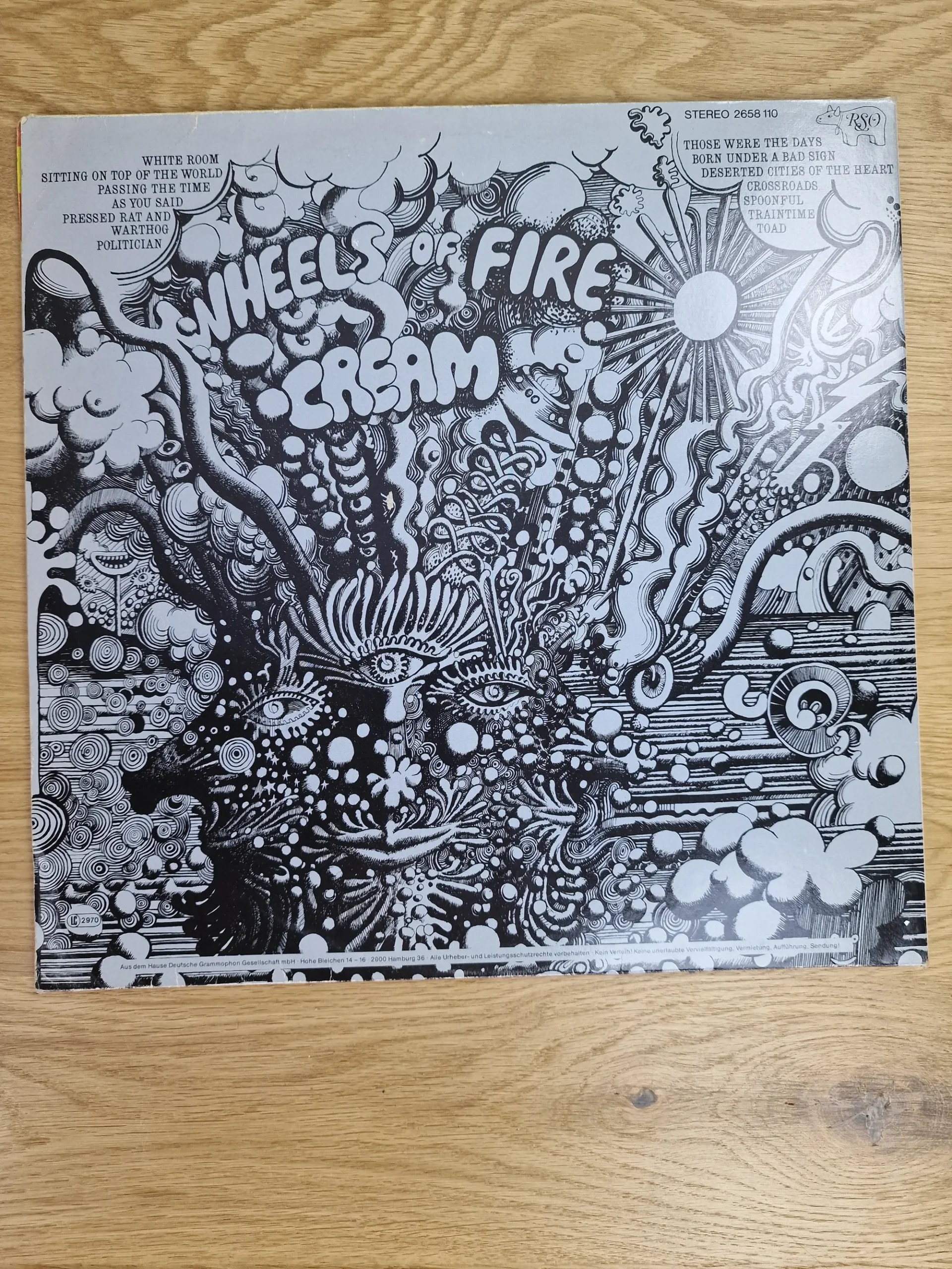 Rückseite des Vinyl-Albums Wheels of Fire von Cream mit kompletter Songliste und RSO Label