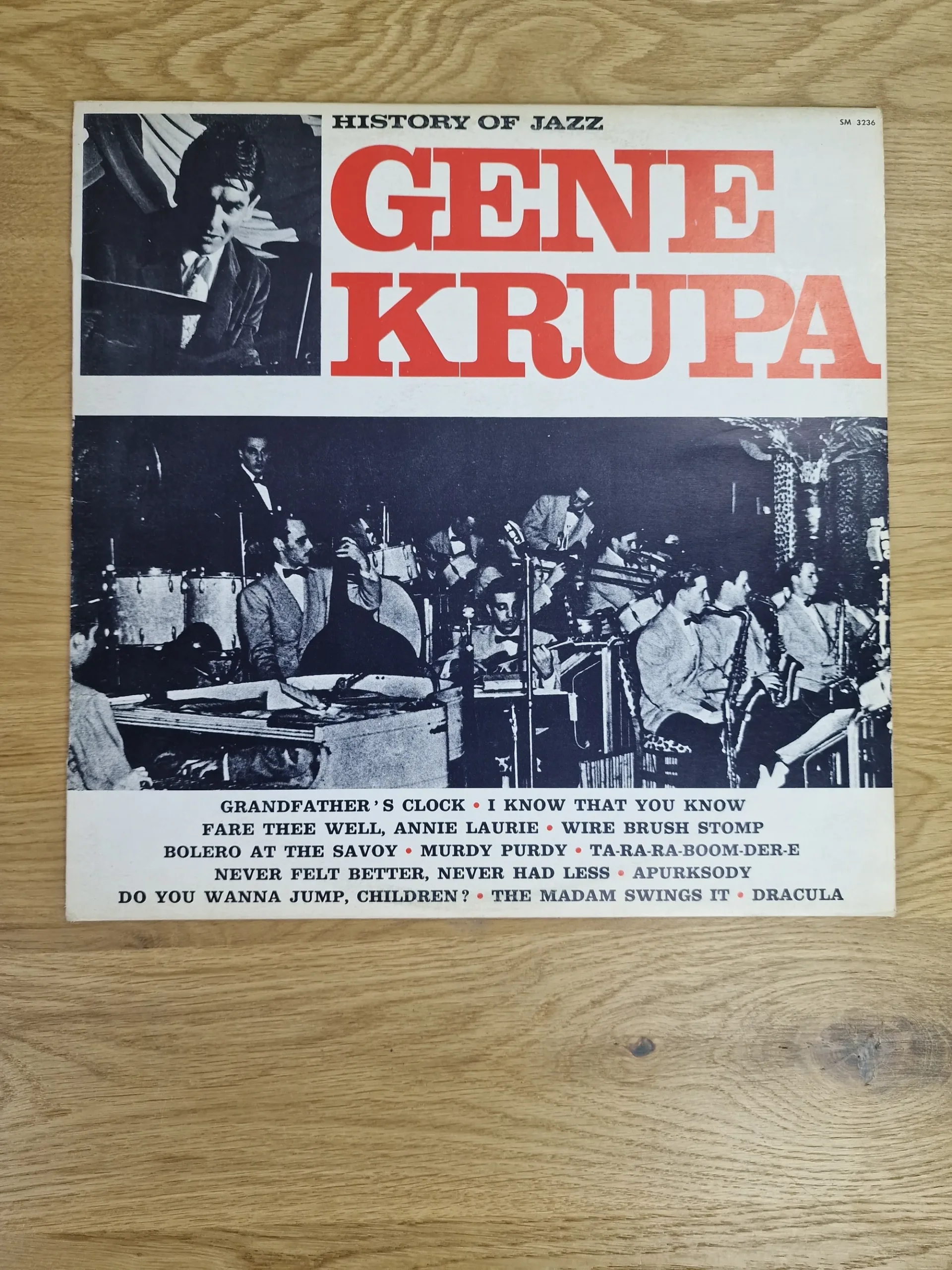 Vorderseite des Albumcovers History of Jazz von Gene Krupa