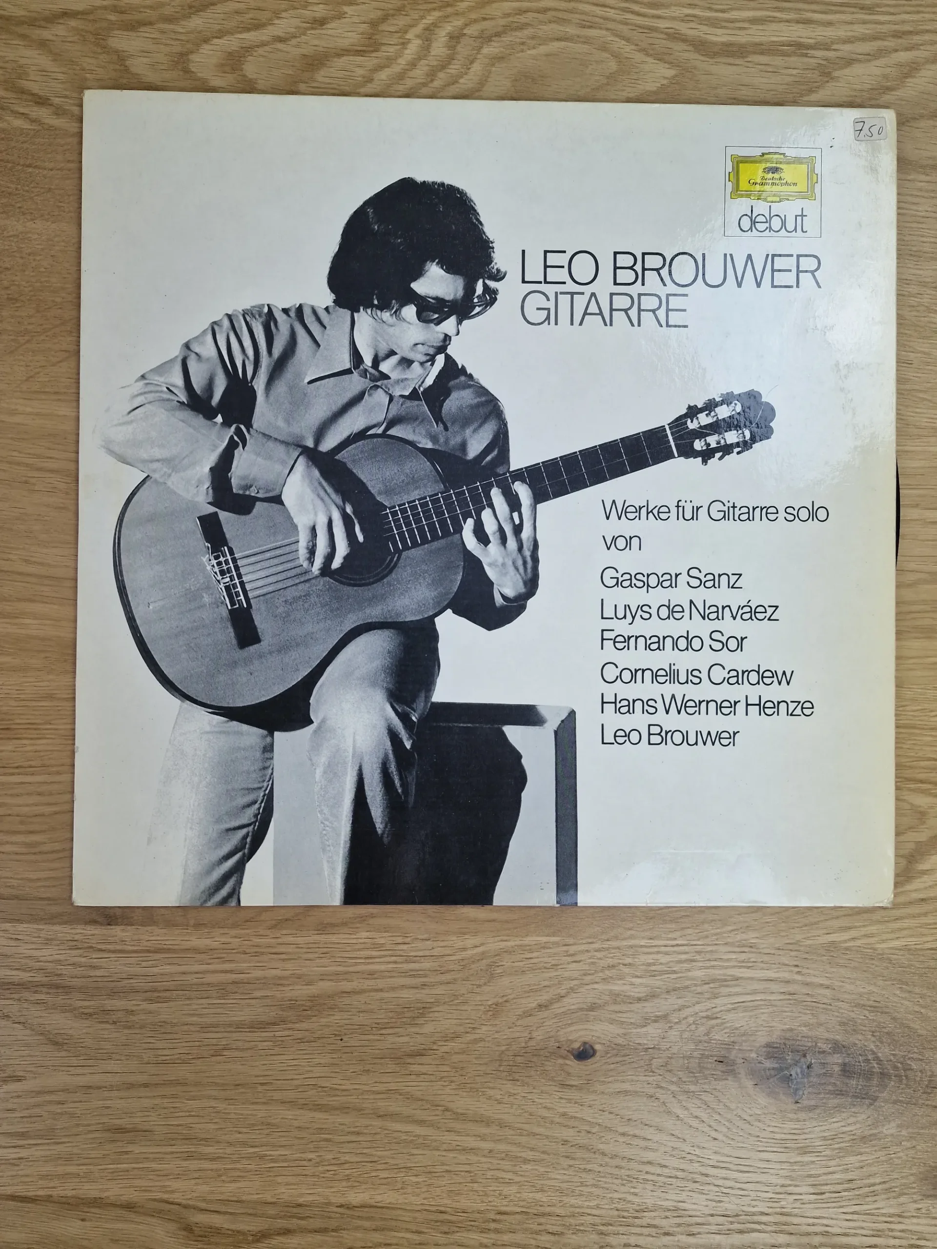 Vorderseite der Vinyl-Schallplatte Leo Brouwer - Gitarre auf Deutsche Grammophon debut