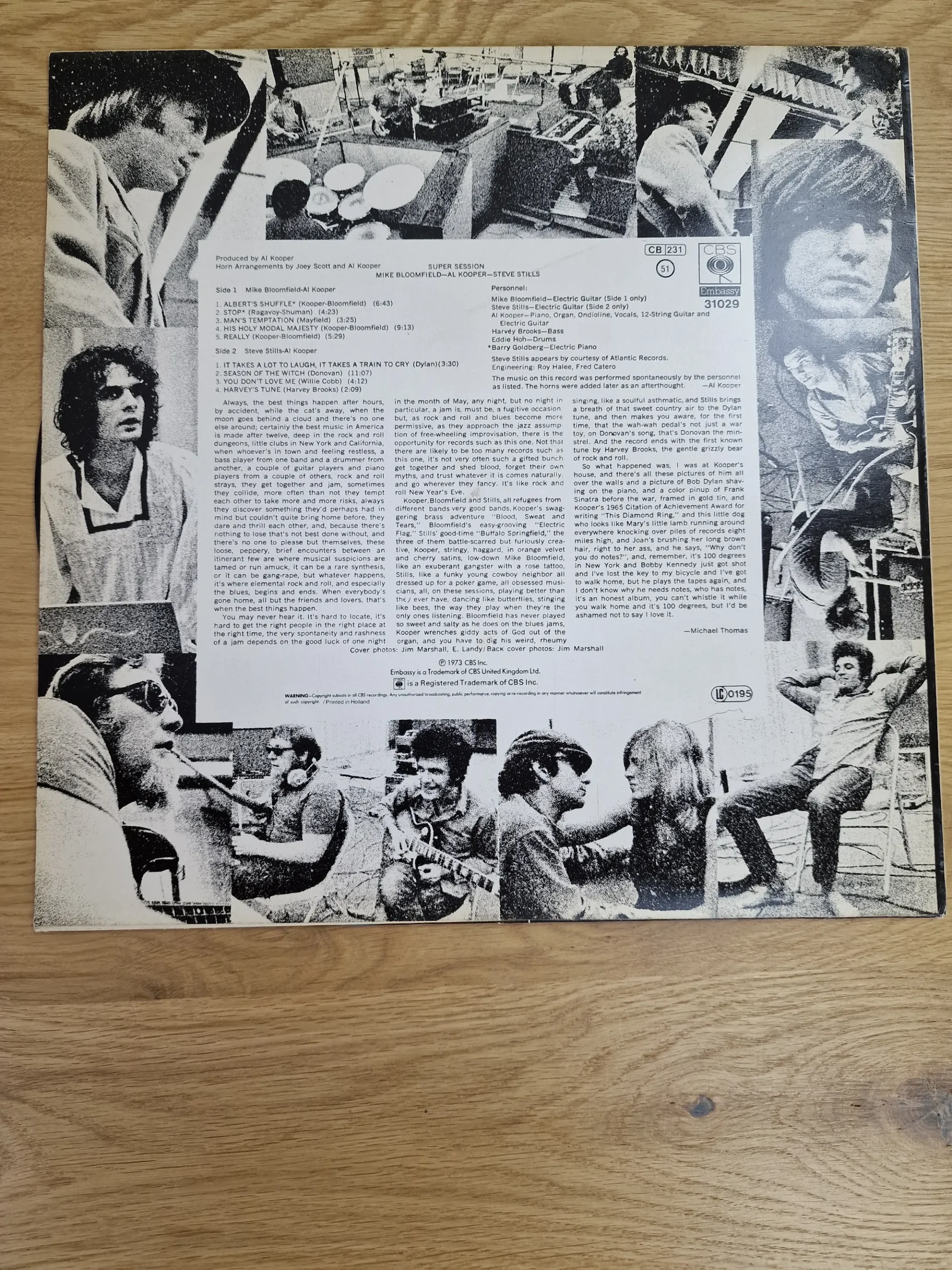 Rückseite des Album-Covers Super Session mit Tracklist, Besetzung und CBS Embassy Logos