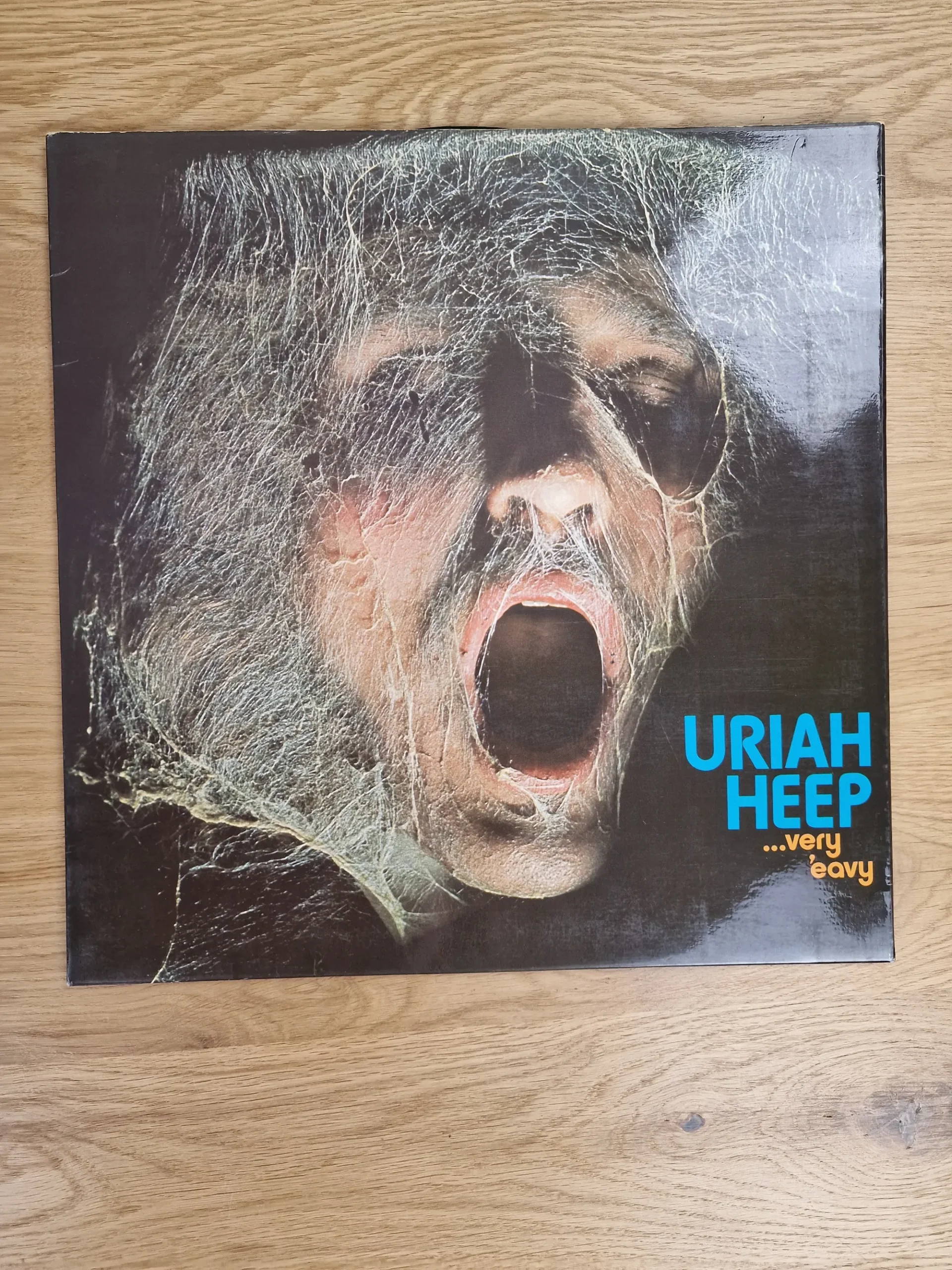 Vorderseite der Schallplatte ...Very 'Eavy ...Very 'Umble von Uriah Heep