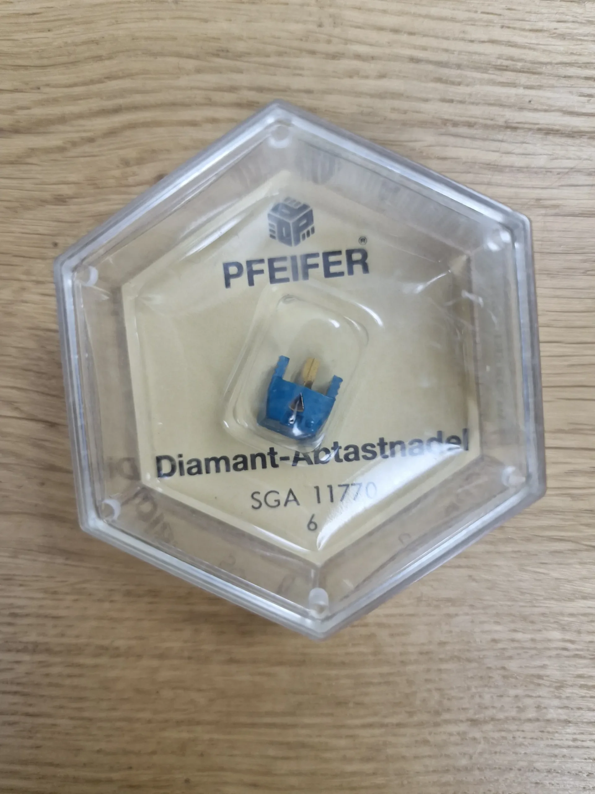 Pfeifer Diamant-Abtastnadel SGA 11770 in originaler sechseckiger Klarsichtbox